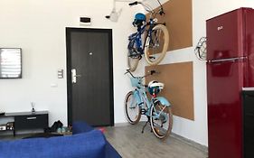 Blackseabluebike Beachfront Apartment